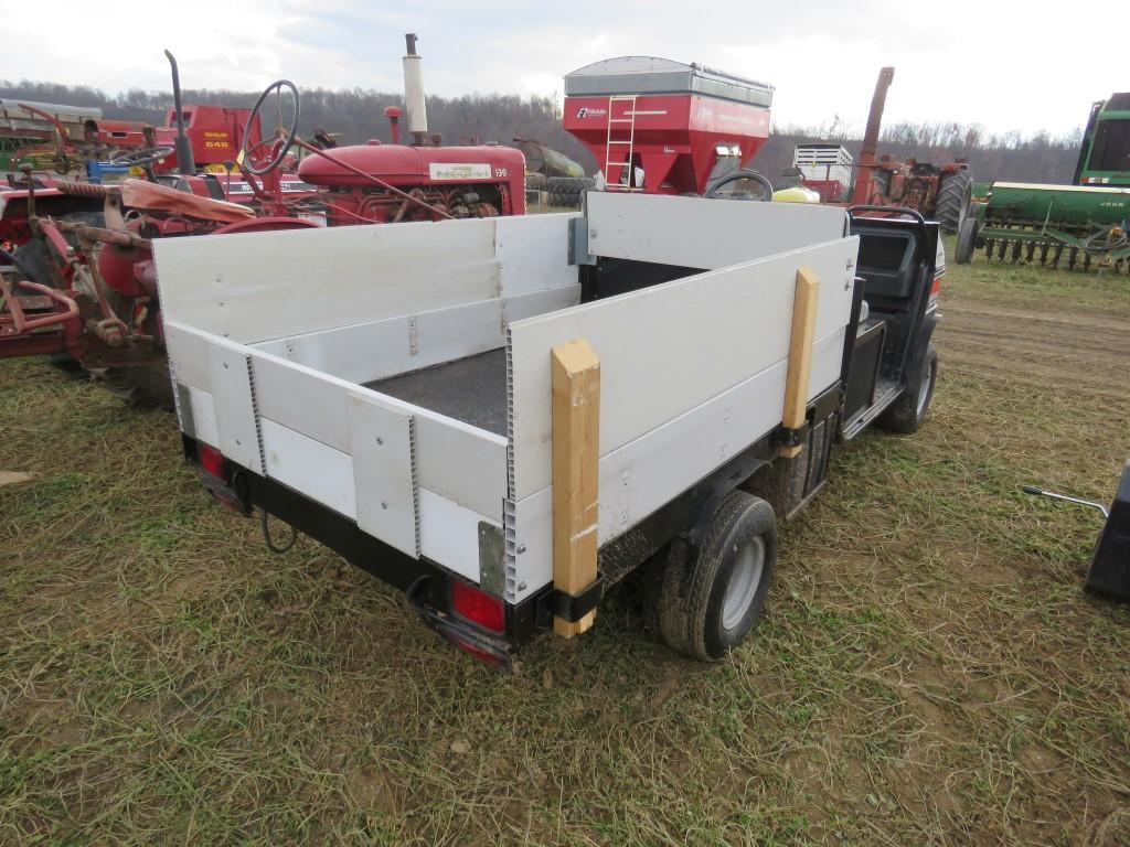 Cushman Golf Cart w/6ft Box