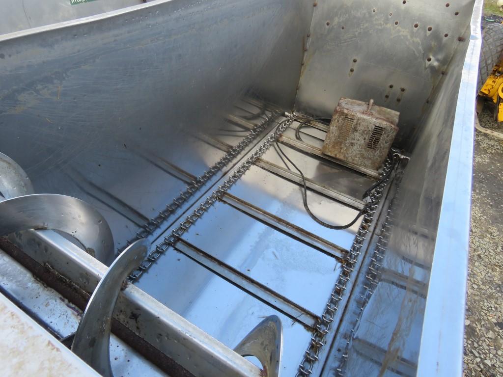 Weaverline 430 Feed Cart w/Charger