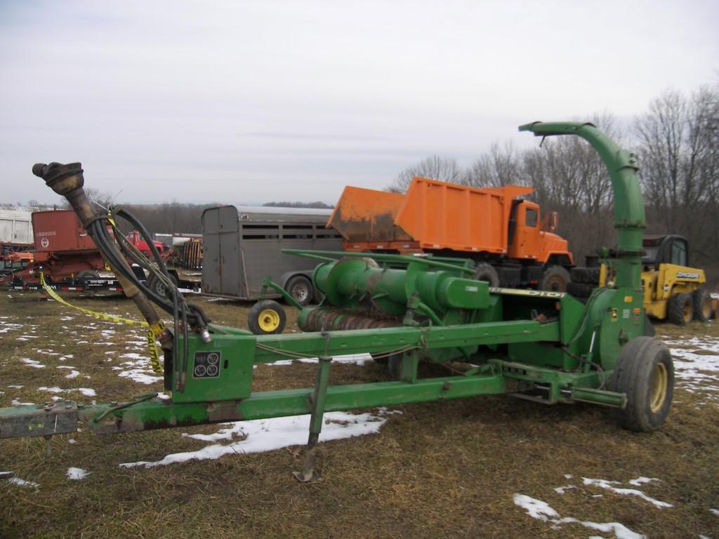 JD 3950 Chopper w/PU Head