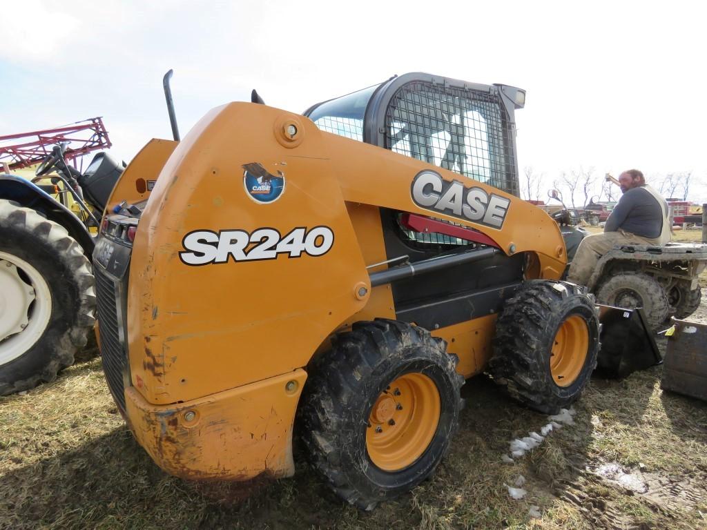 2017 Case Skid Steer w/72inch Bucket