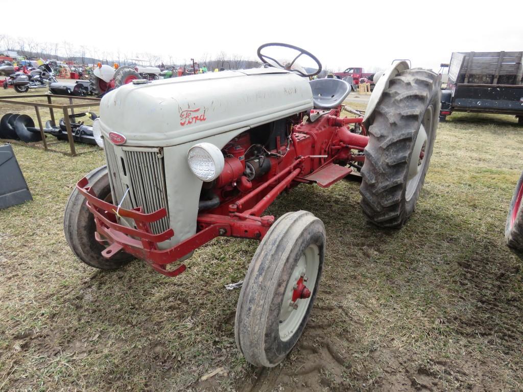 Ford Tractor w/21inch PTO Driven Hydro Log Splitter