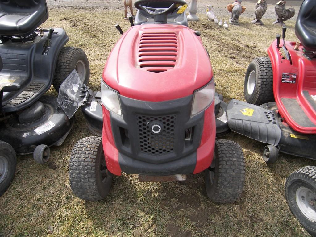 Troy-Bilt Bronco Lawn Tractor