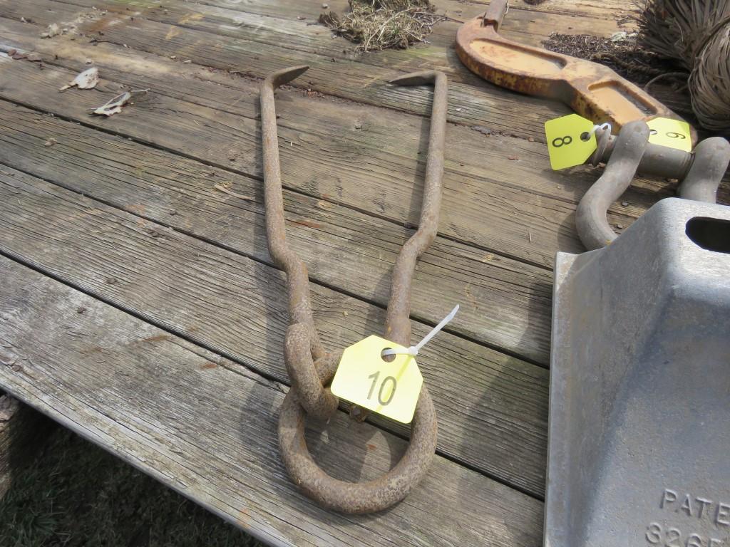 Early Log Grapples