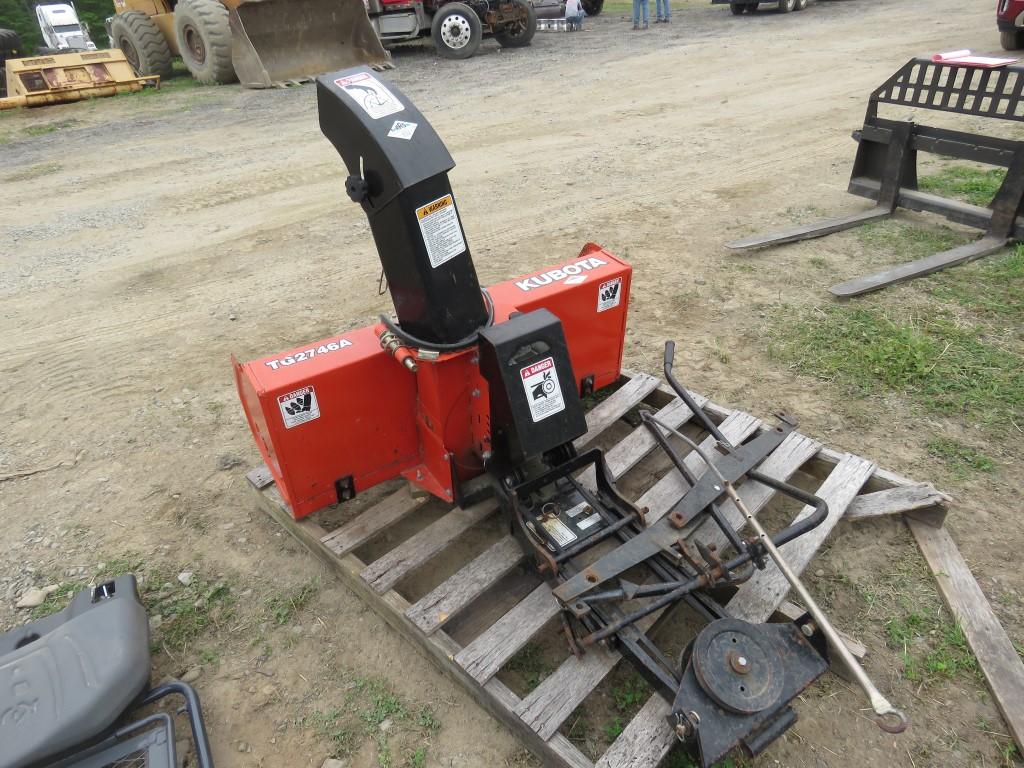 Kubota Snow Blower with Complete Mount