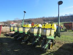 JD 7200 Corn Planter
