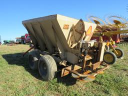 Stoltzfus T/A Lime Spreader