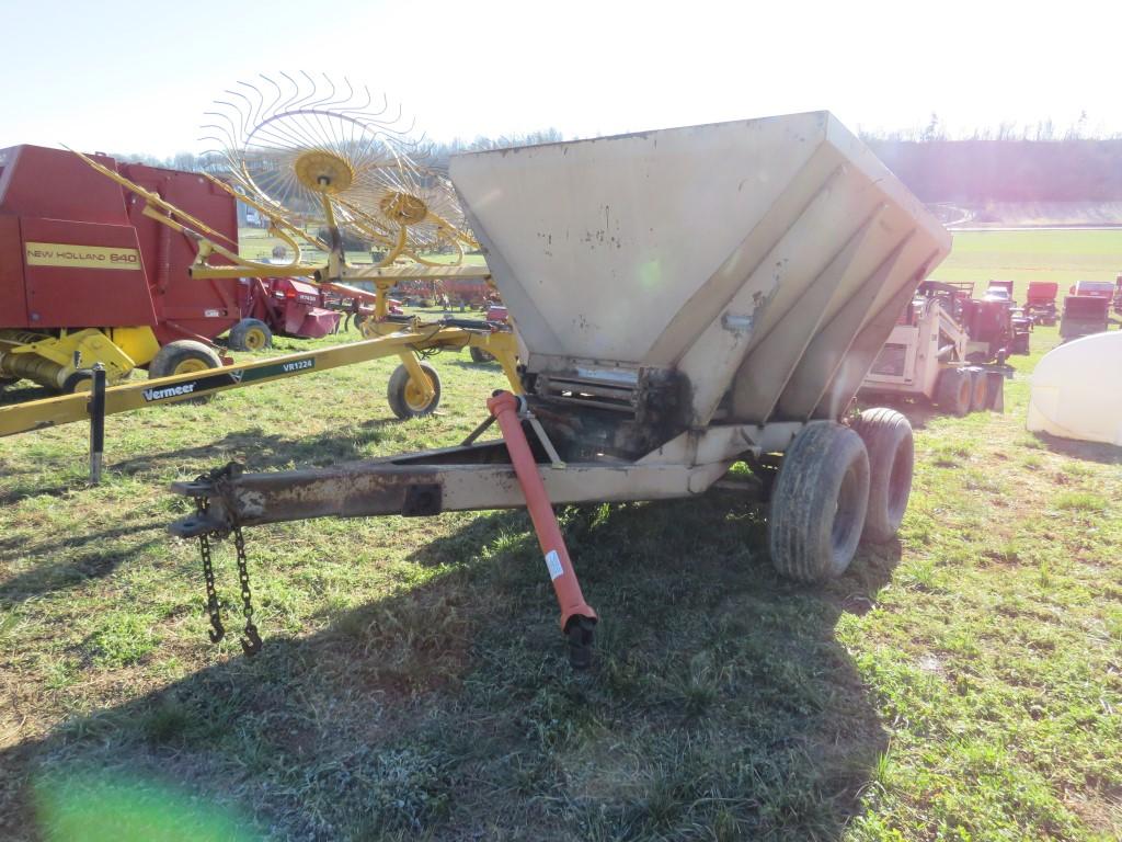 Stoltzfus T/A Lime Spreader