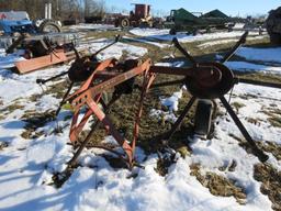 GT310 2x Tedder
