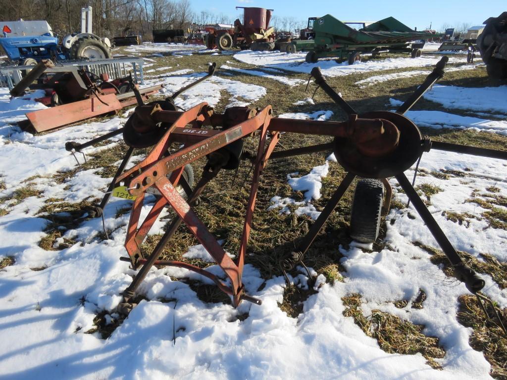 GT310 2x Tedder