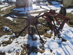 GT310 2x Tedder