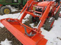 Kubota B2601 Tractor/Loader/Backhoe