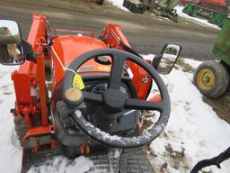 Kubota B2601 Tractor/Loader/Backhoe