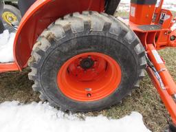 Kubota B2601 Tractor/Loader/Backhoe