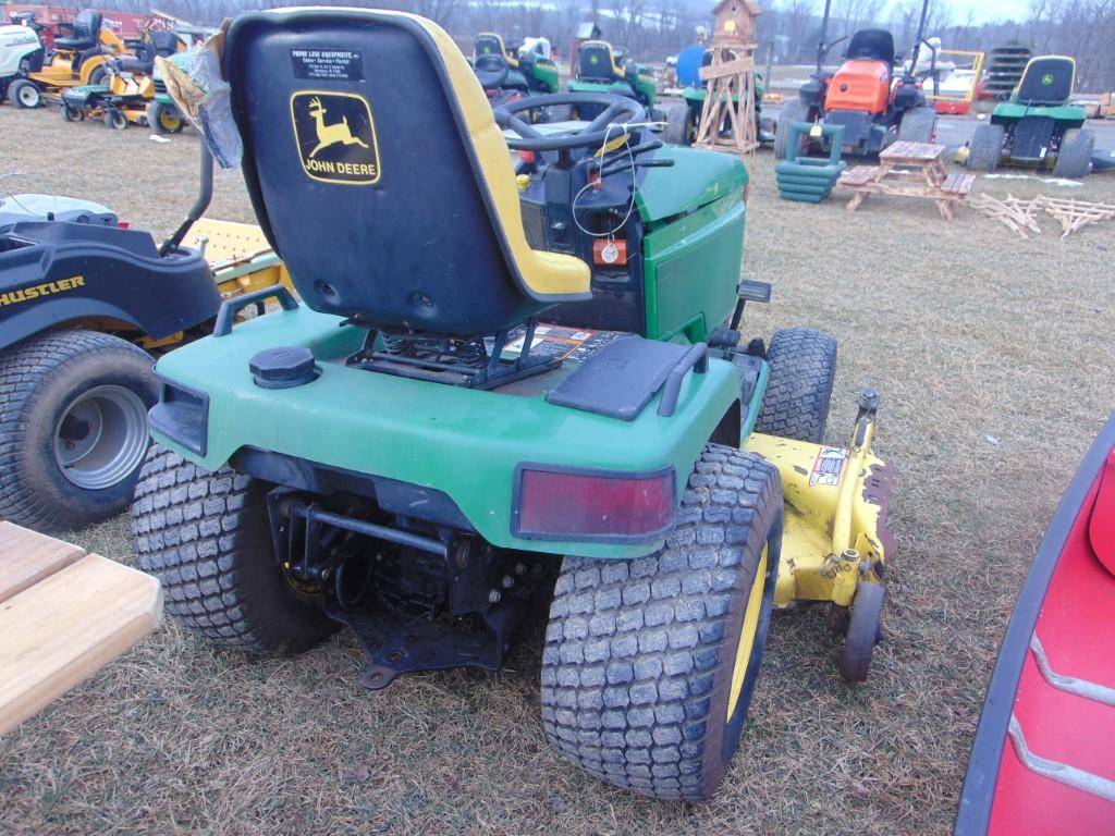 JD 445 lawn tractor w/60in deck