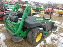 JD Z925 M Zero Turn Mower w/54inch Deck