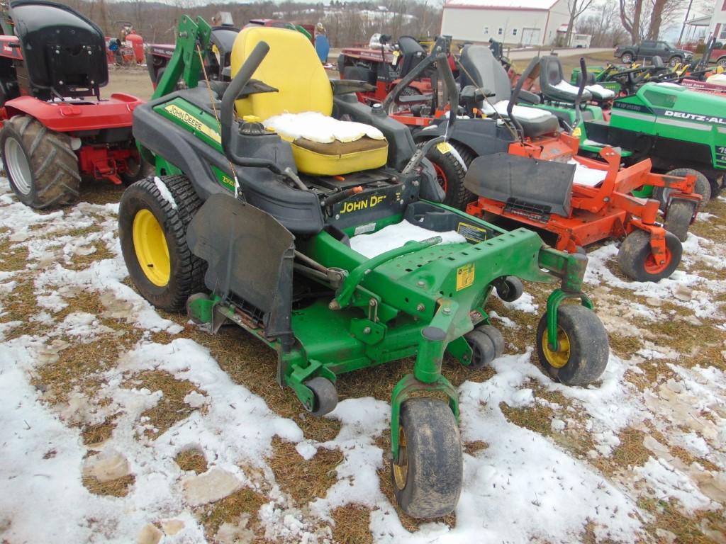 JD Z925 M Zero Turn Mower w/54inch Deck