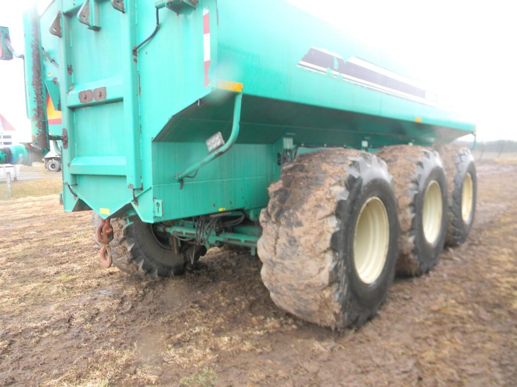 2016 Houle Model EL-48-6D-5250 6300gal Tanker