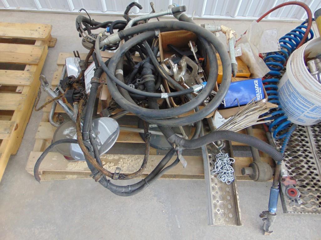 Pallet of Misc Truck Parts