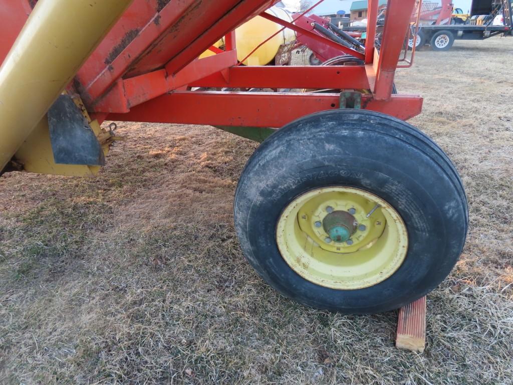 Kilbros 375 Gravity Bin Wagon w/Auger