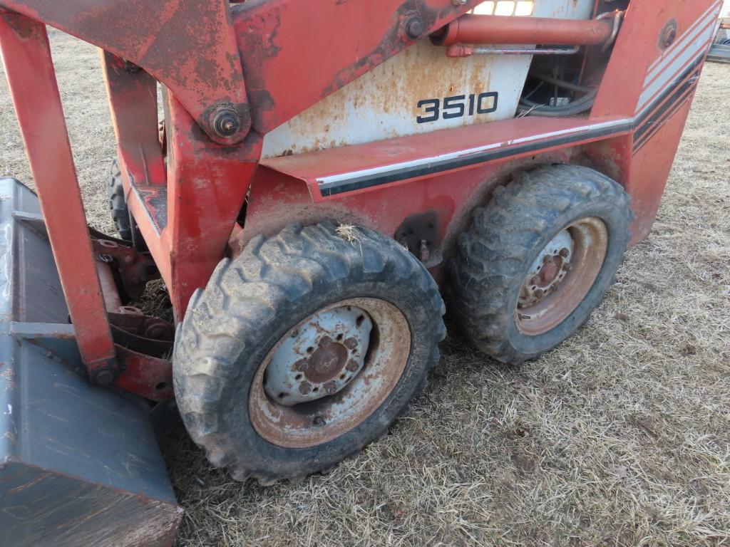 Gehl 3510 Skid Loader