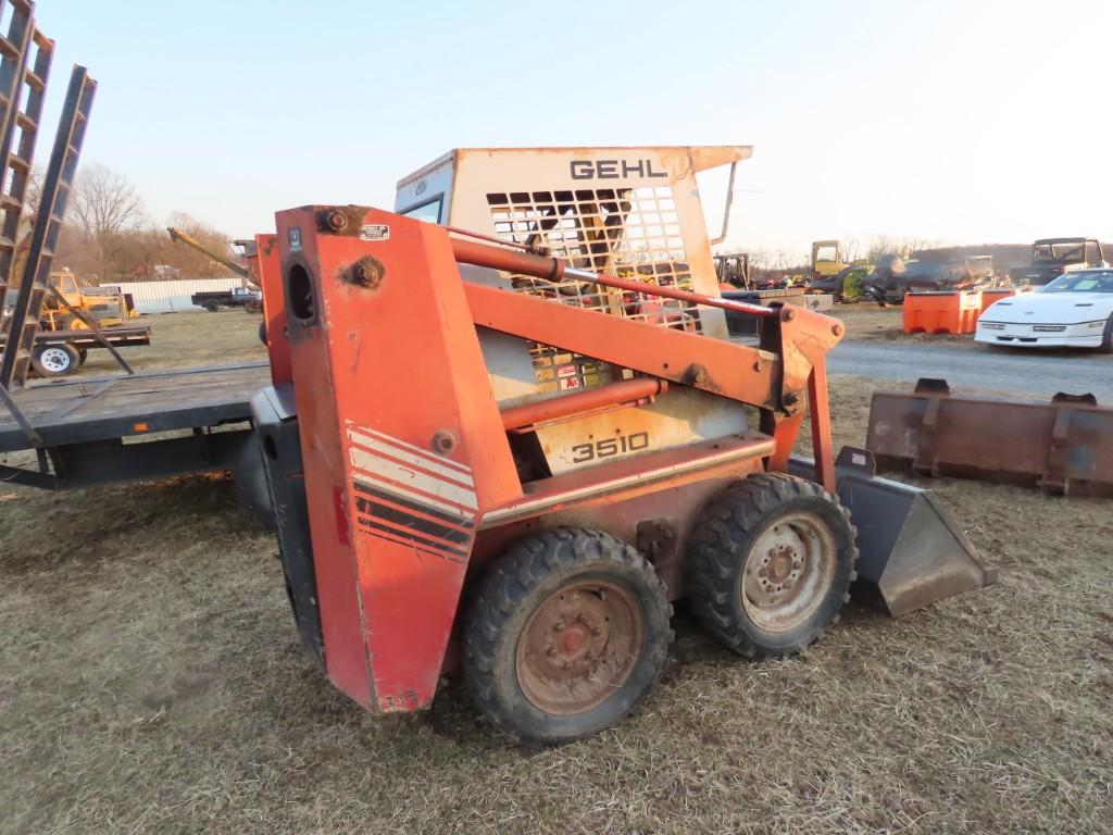 Gehl 3510 Skid Loader