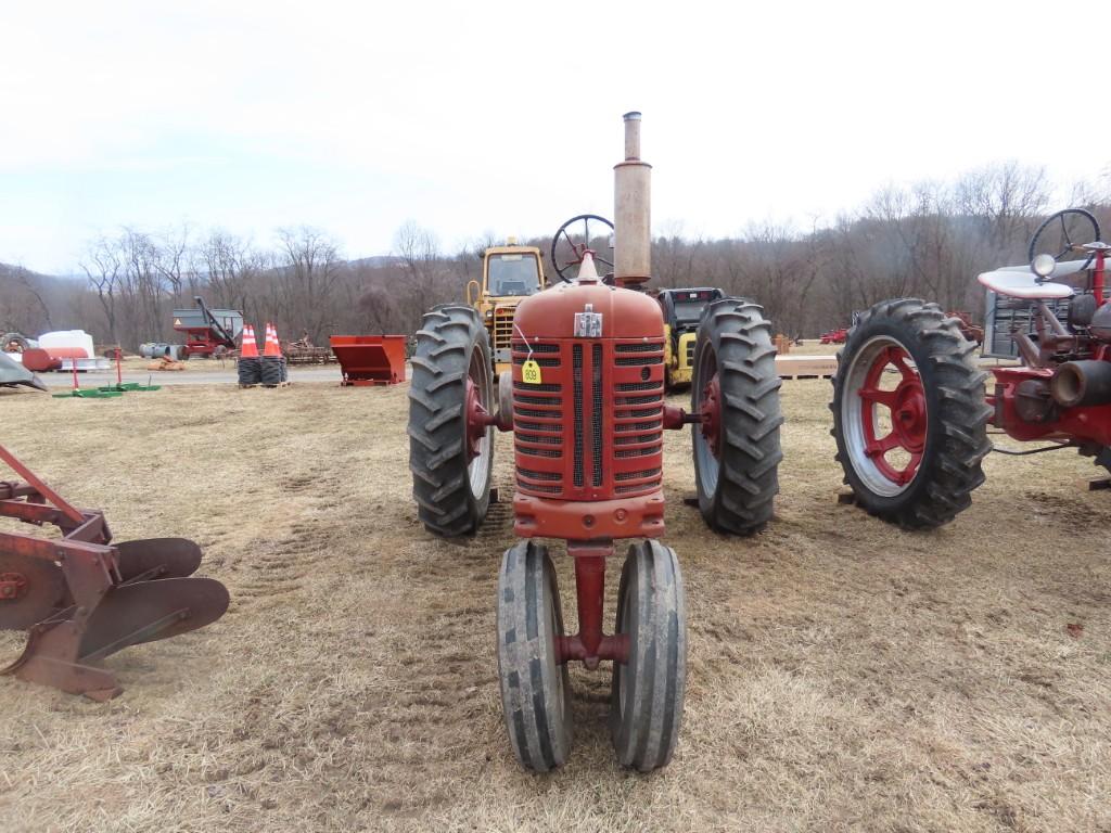 IH 300 Tractor
