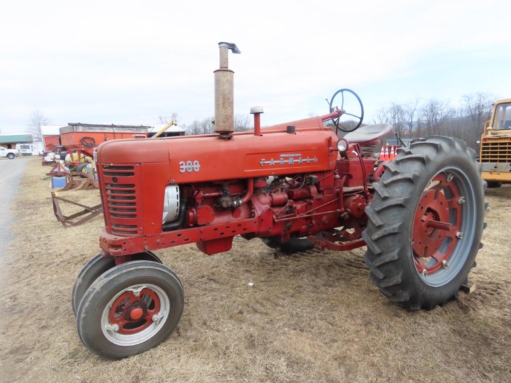 IH 300 Tractor