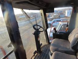 C/IH 2166 Axal-Flo Combine