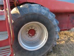 C/IH 2166 Axal-Flo Combine