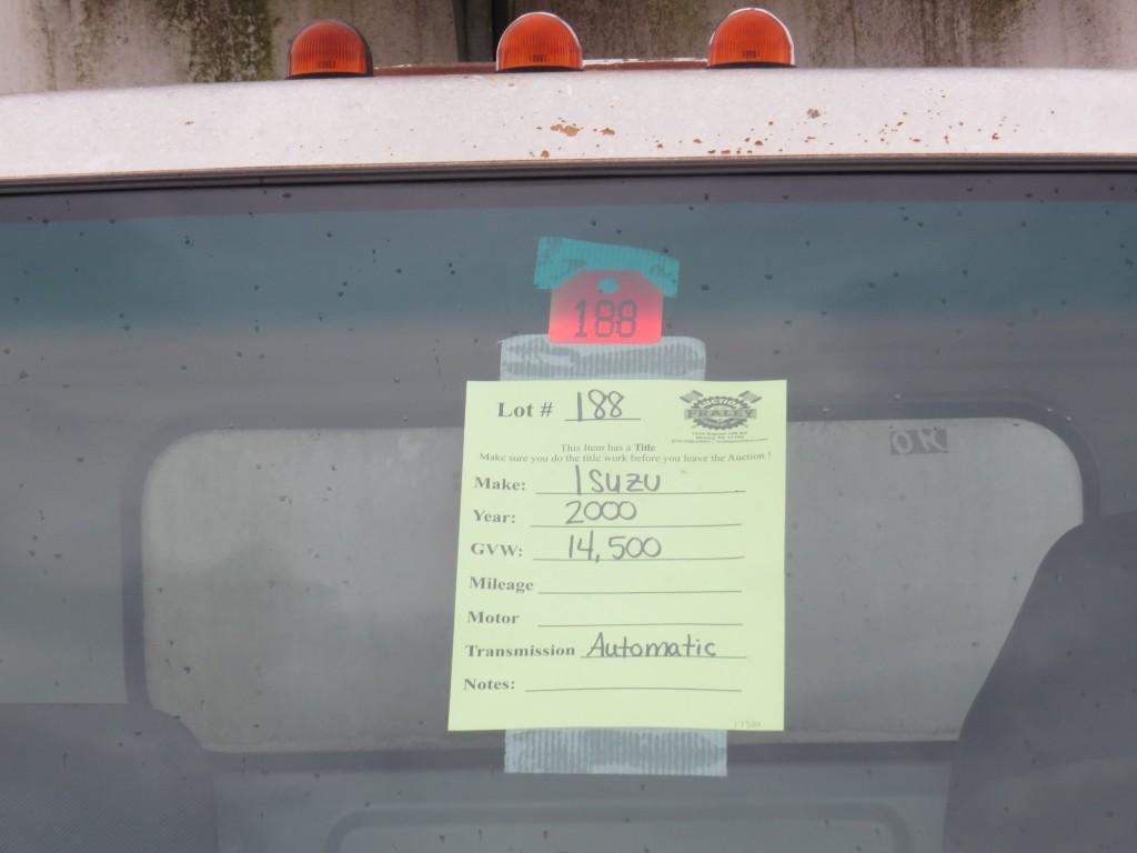 2000 Isuzu Truck