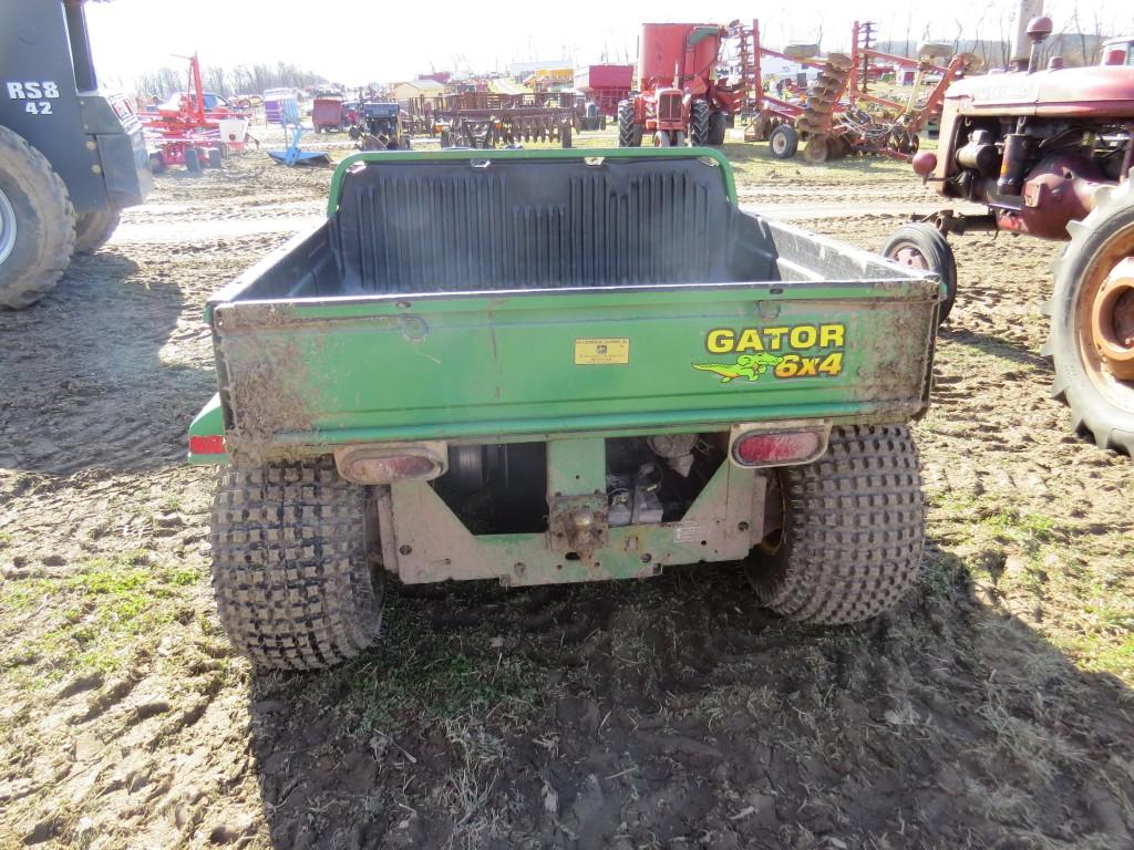 JD Gator Side by Side