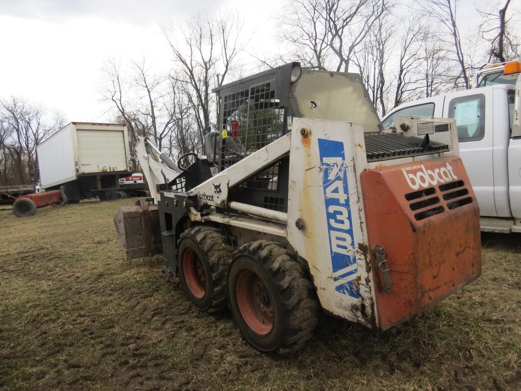 Bobcat 743B Skid Steer