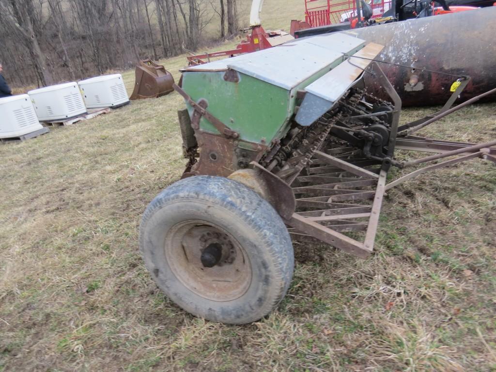 JD FB Grass Drill