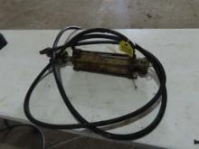 JD Hydro Cylinder w/Hoses