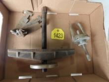 Box of Pullers