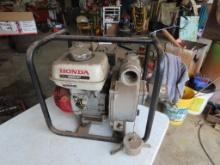 2 1/2" Water Pump w/Honda Engine
