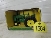 NIB 1/16 Ertl JD NFE "G" Die Cast Tractor