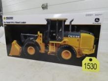 NIB 1/16 Precision Construction JD 544J Wheel Loader