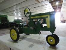 JD 620 NFE Pedal Tractor