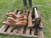 Backhoe QT Coupler