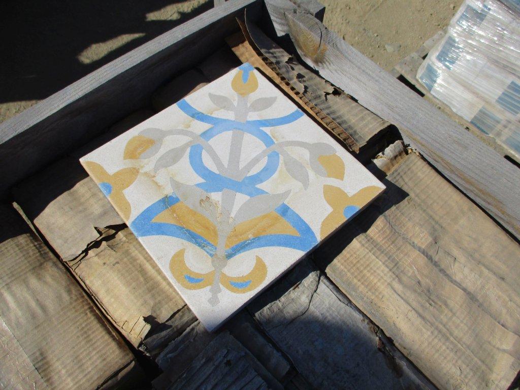 Pallet of 8" x 8" Granada Tiles.