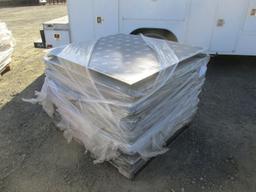 Pallet of (7) Solar Panels.