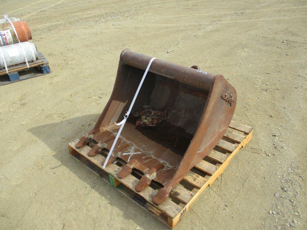 Wain Roy 36" Bucket.