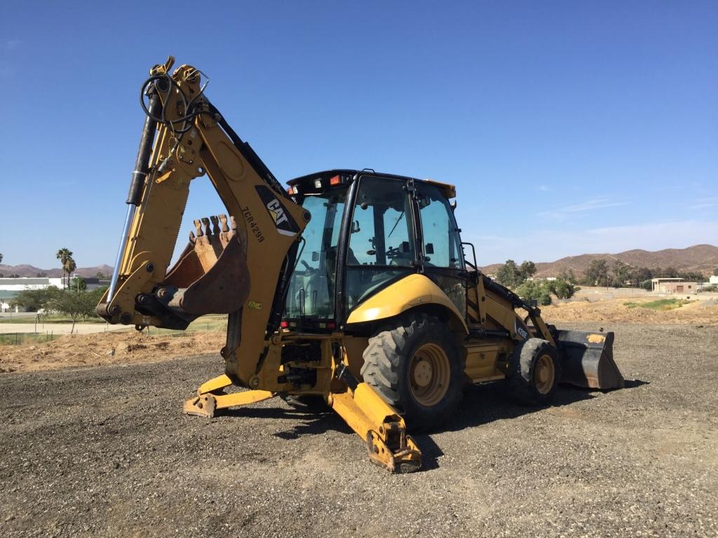Caterpillar 420E IT Backhoe,
