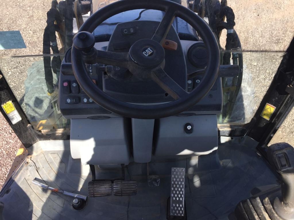 Caterpillar 420E IT Backhoe,
