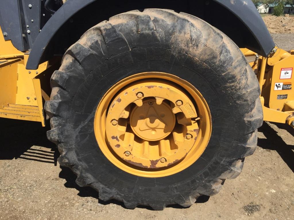 2015 John Deere 210KEP Skip Loader,