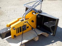Unused 2021 TRX HB750 Hydraulic Hammer Attachment,