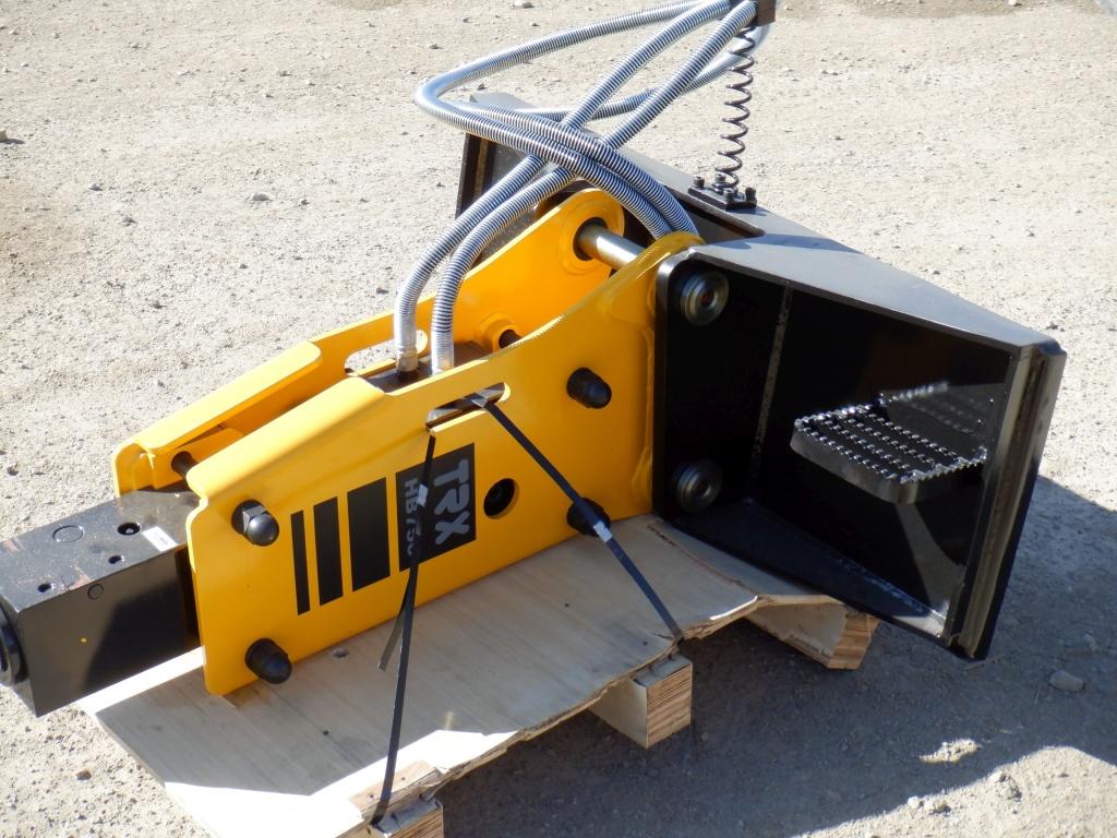 Unused 2021 TRX HB750 Hydraulic Hammer Attachment,