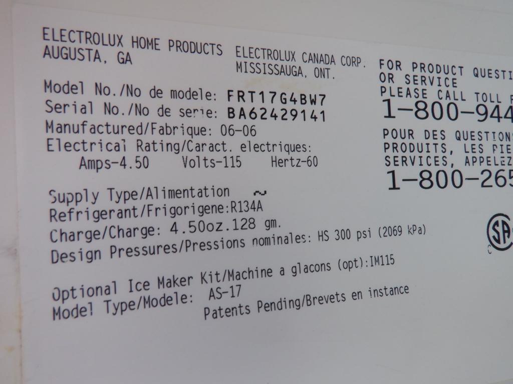 Frigidaire FRT17G4B04 Refrigerator/Freezer,