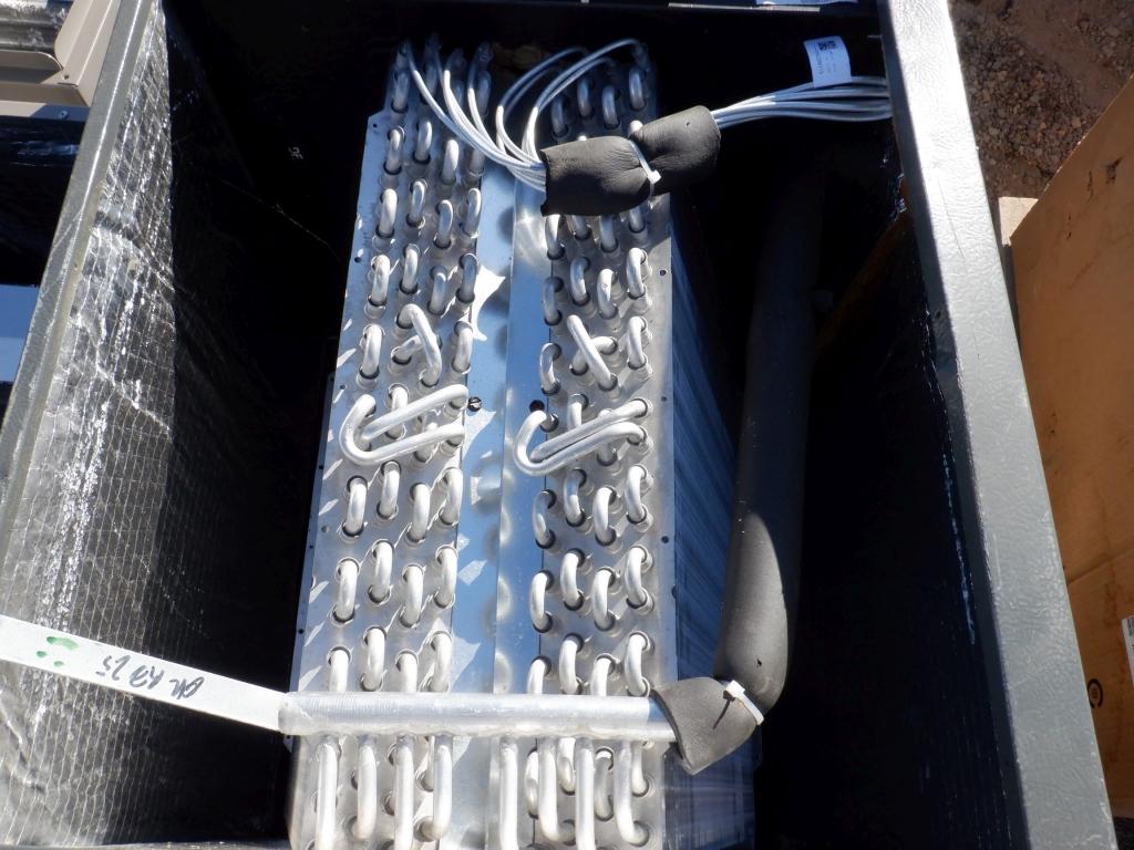 Pallet of (4) Lennox HVAC Units.